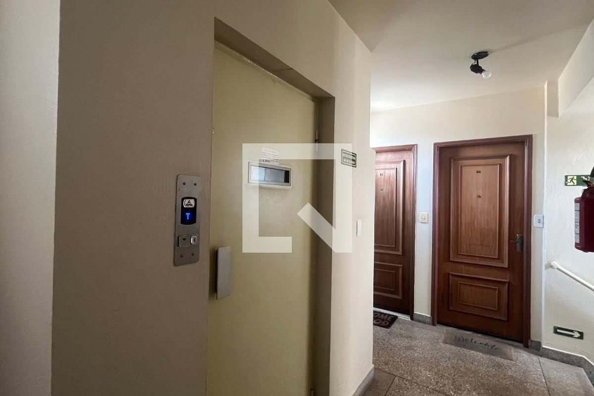 Apartamento à Venda - Taquaral, 1 Quarto,  57 m2 em , Campinas - sp | SoloBR