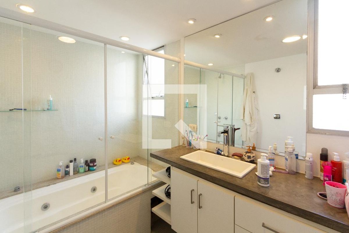 Apartamento, 3 quartos, 158 m² - Foto 52