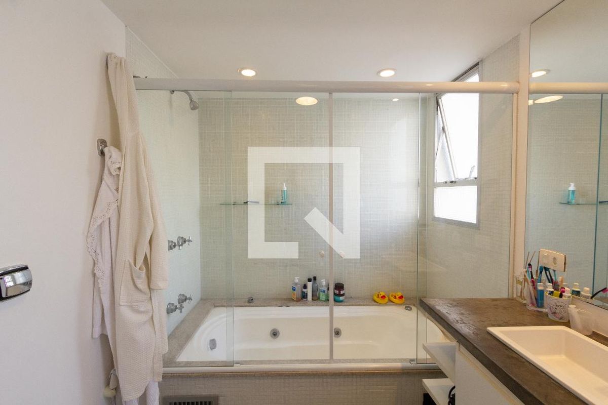 Apartamento, 3 quartos, 158 m² - Foto 50