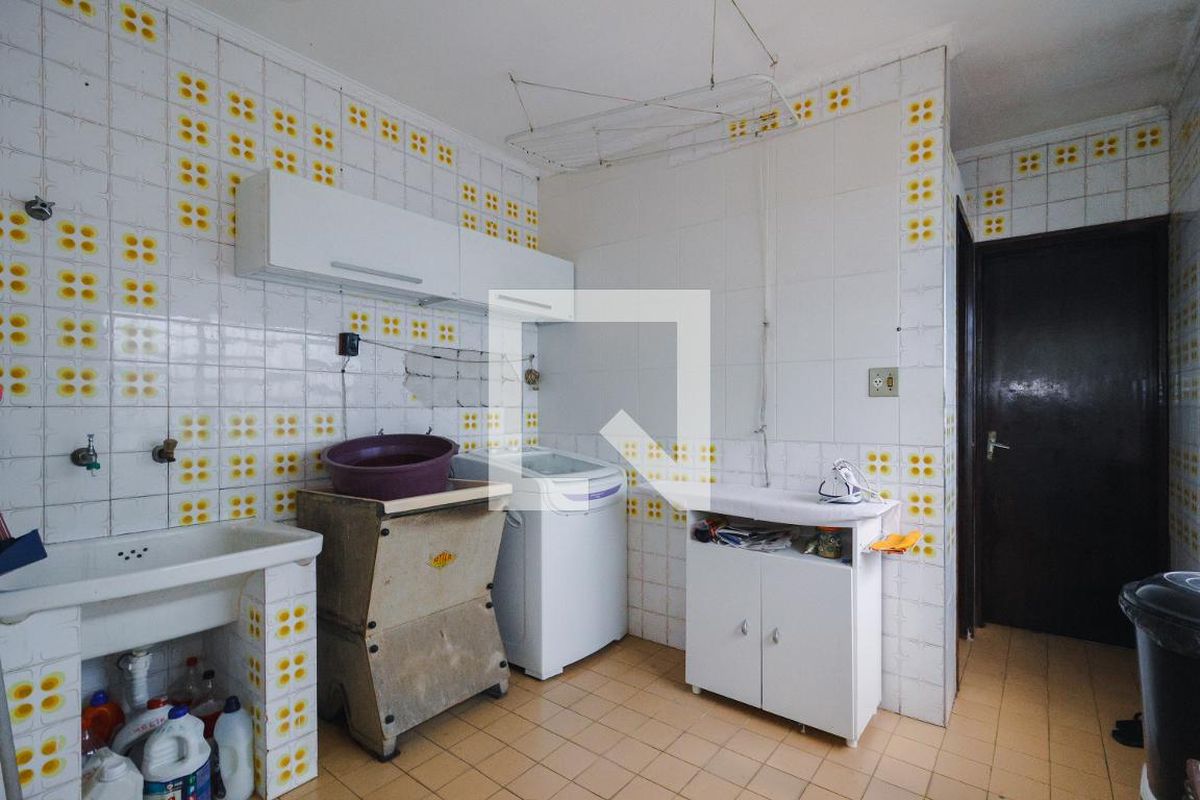 Casa, 3 quartos, 310 m² - Foto 78