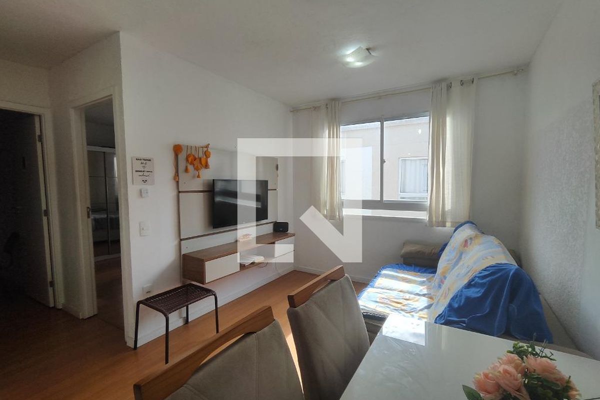 Apartamento, 2 quartos, 42 m² - Foto 1