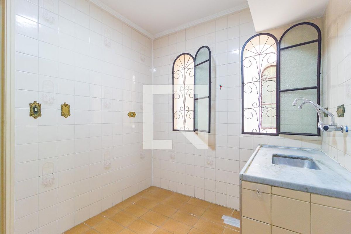 Casa, 8 quartos, 145 m² - Foto 95