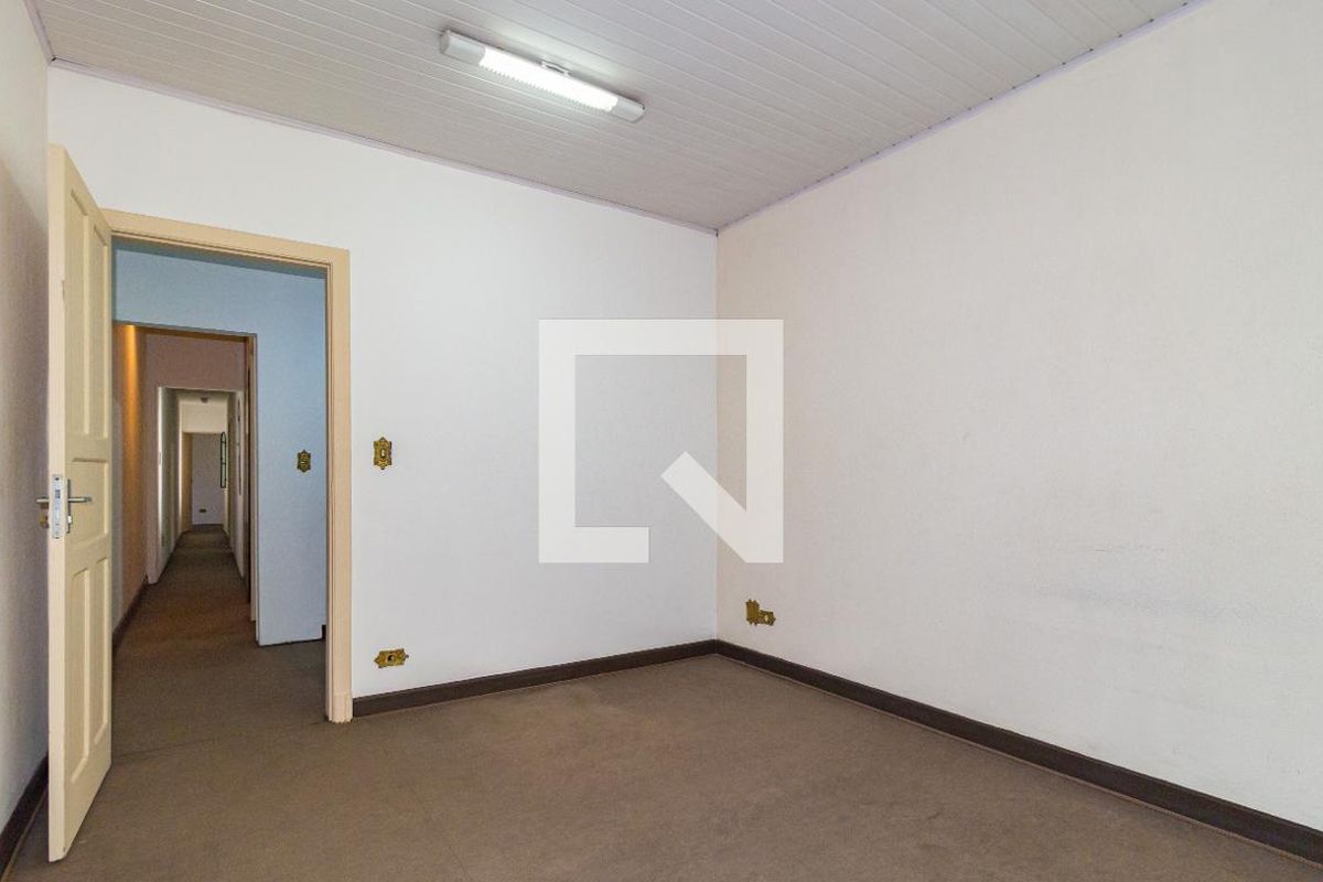 Casa, 8 quartos, 145 m² - Foto 41