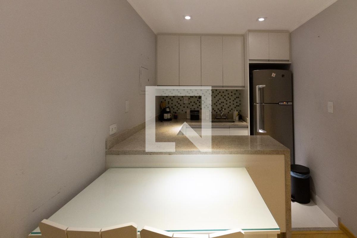 Apartamento, 1 quarto, 35 m² - Foto 4