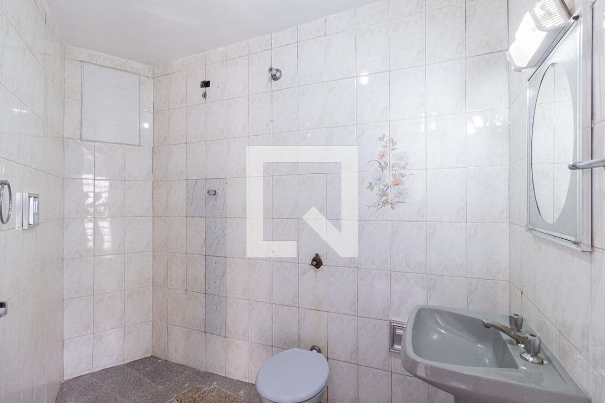 Casa, 3 quartos, 207 m² - Foto 54