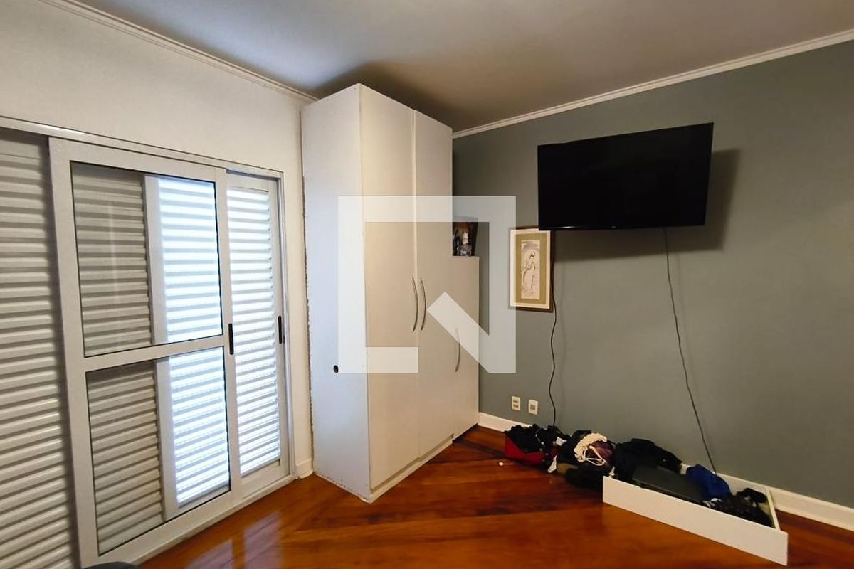 Casa, 3 quartos, 223 m² - Foto 28