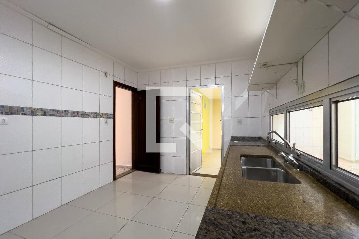Casa, 4 quartos, 360 m² - Foto 13