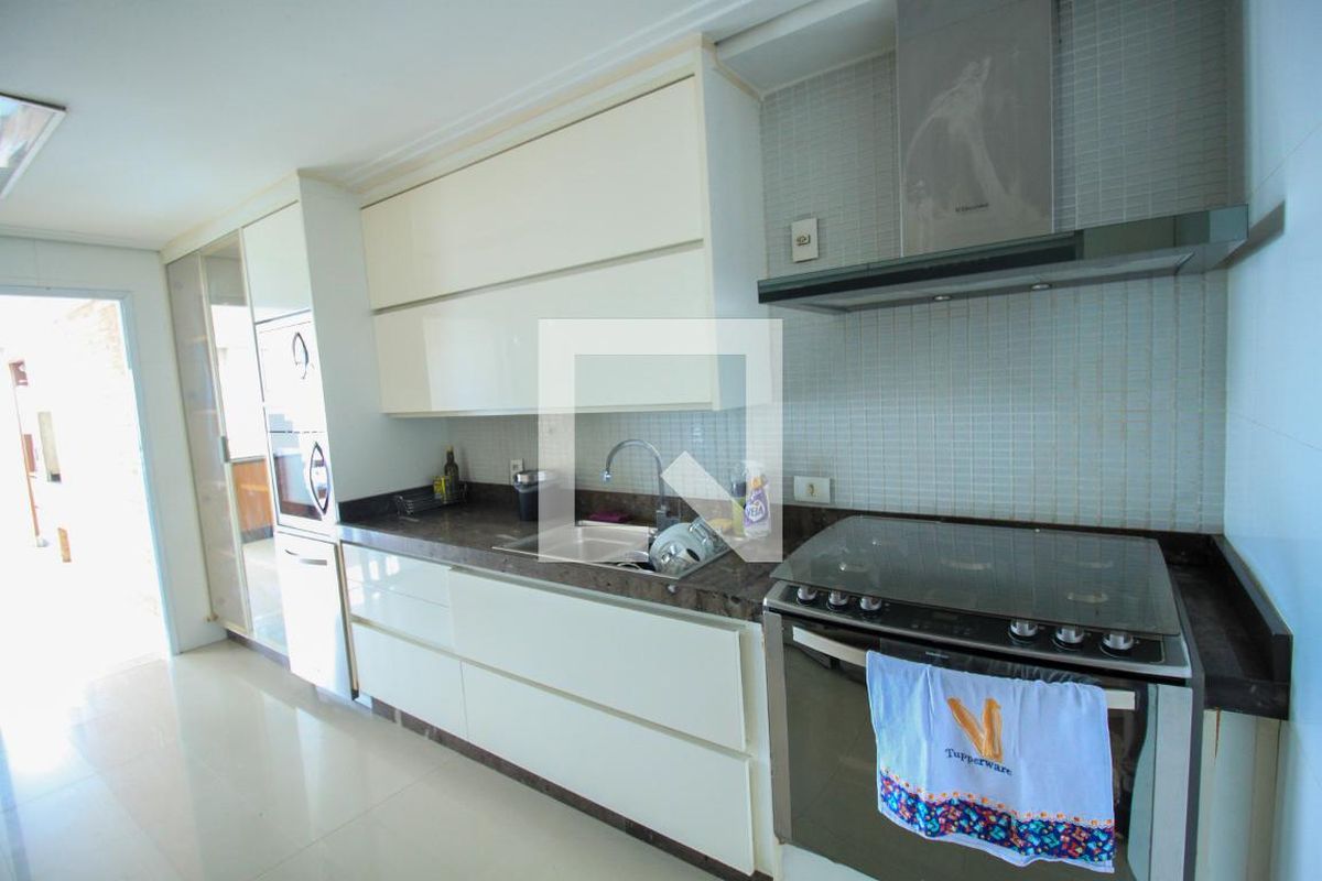 Apartamento, 3 quartos, 210 m² - Foto 51