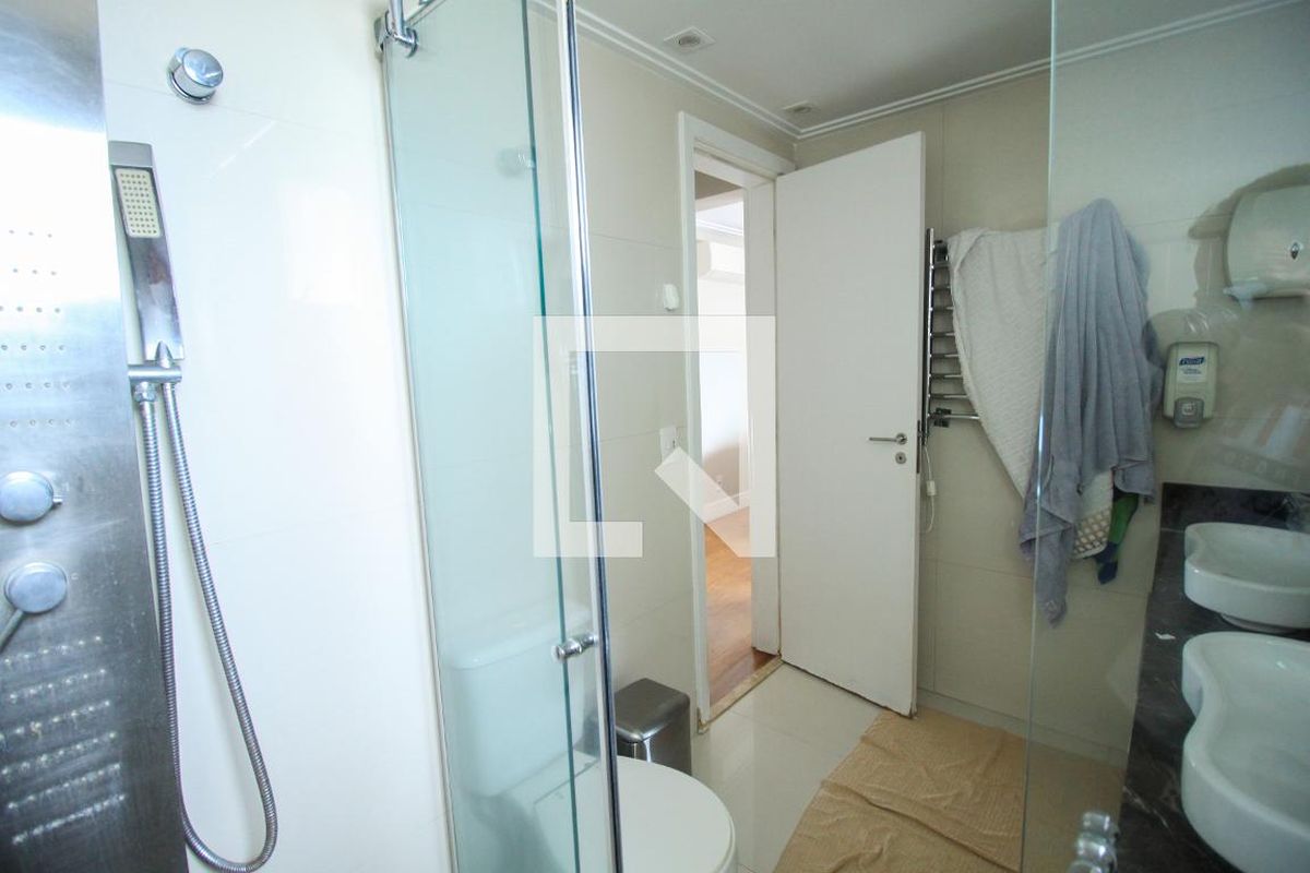 Apartamento, 3 quartos, 210 m² - Foto 28