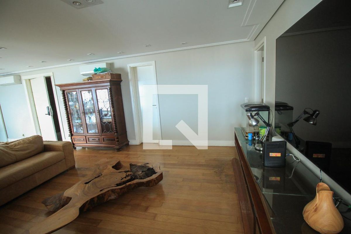 Apartamento, 3 quartos, 210 m² - Foto 3