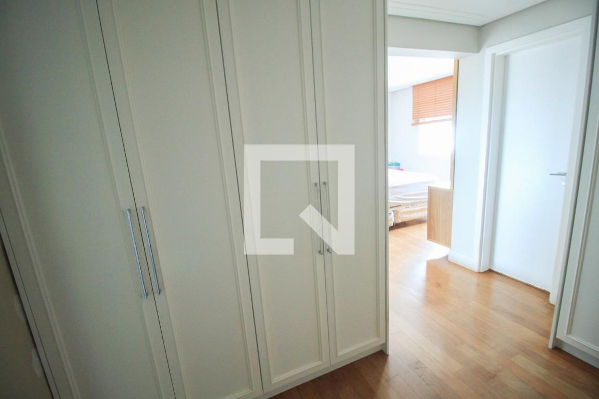 Apartamento, 3 quartos, 210 m² - Foto 24