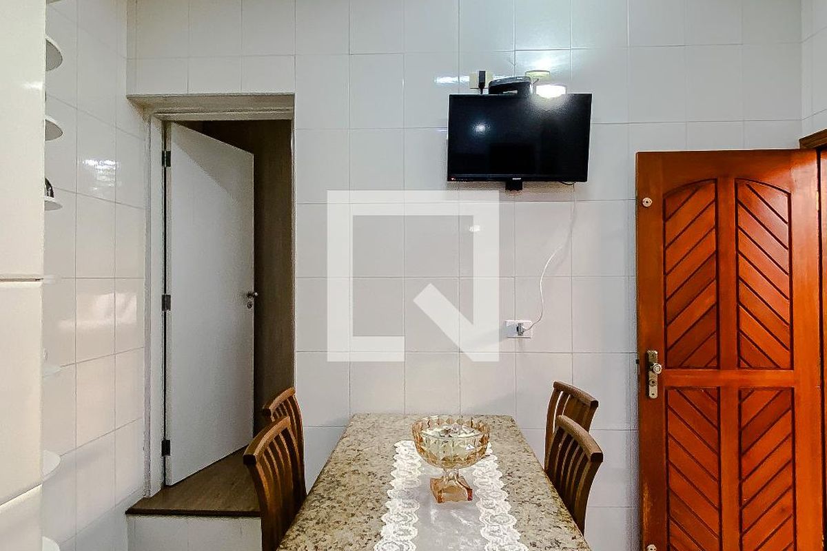 Casa, 4 quartos, 250 m² - Foto 54