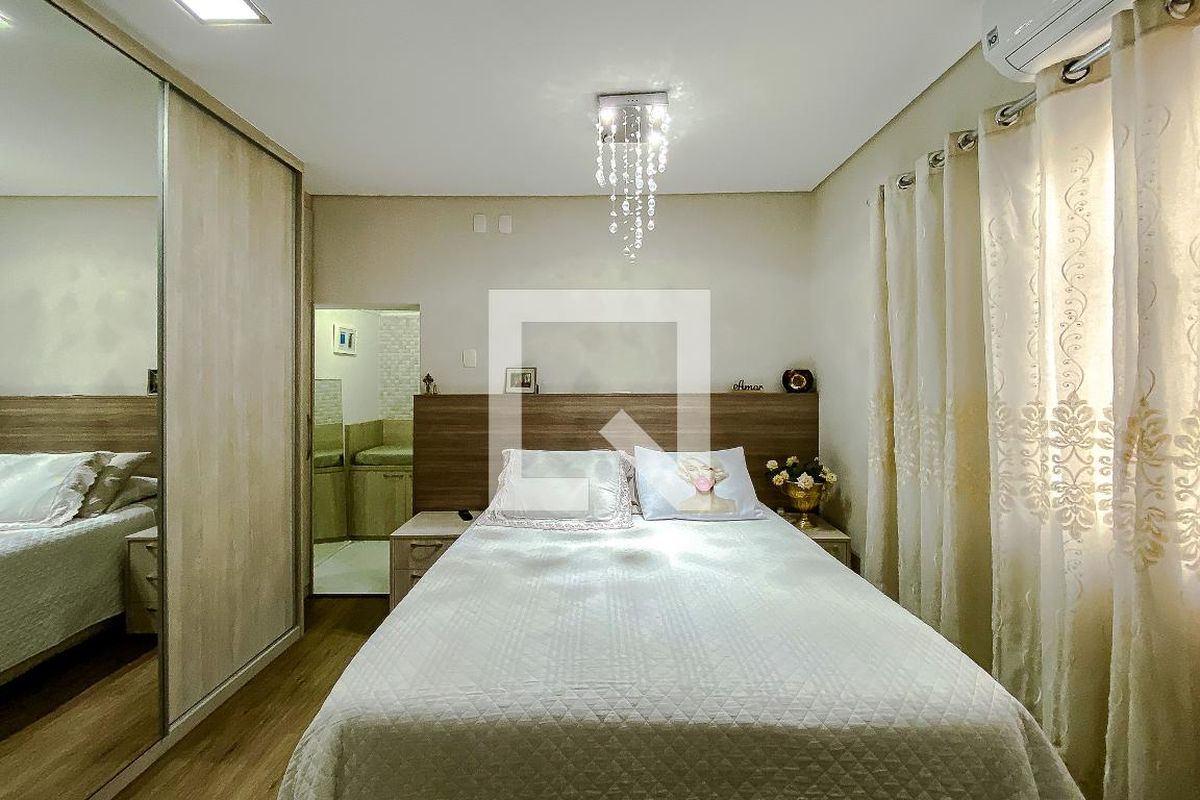 Casa, 4 quartos, 250 m² - Foto 20
