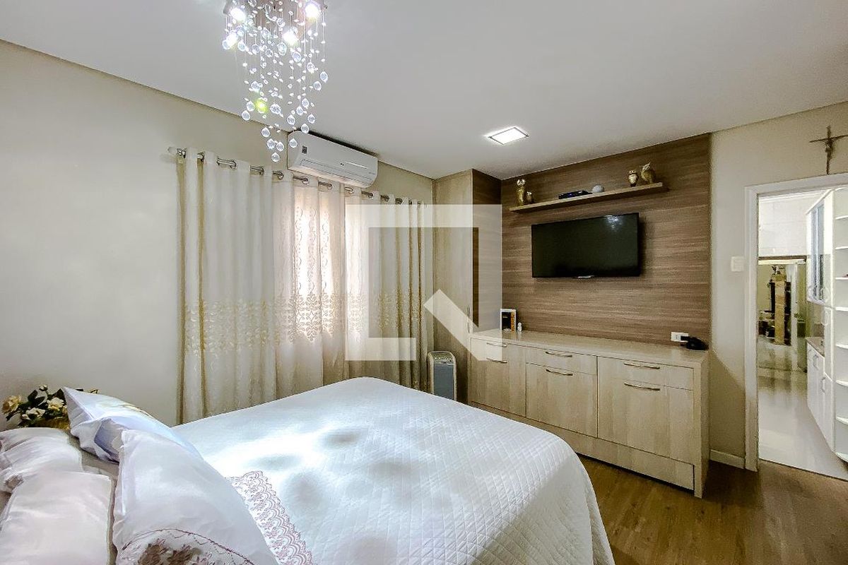 Casa, 4 quartos, 250 m² - Foto 25