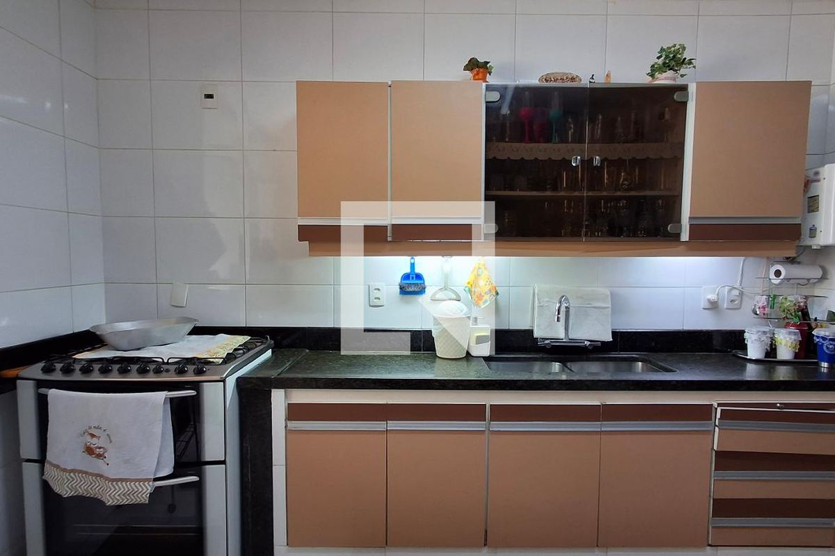 Apartamento à Venda - Cambuí, 4 Quartos,  170 m2 em , Campinas - sp | SoloBR