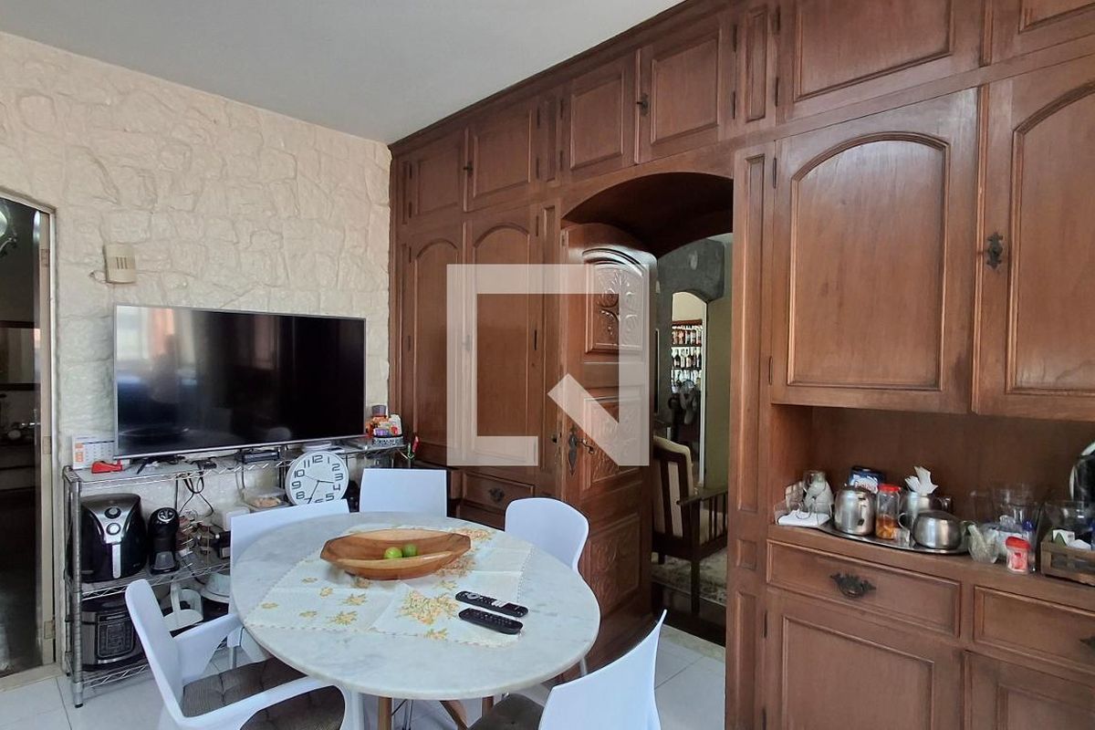 Apartamento à Venda - Cambuí, 4 Quartos,  170 m2 em , Campinas - sp | SoloBR