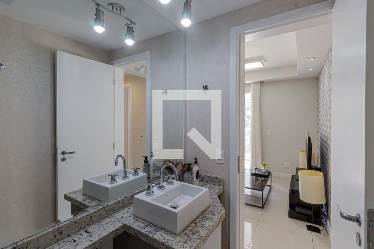 Apartamento, 2 quartos, 66 m² - Foto 44