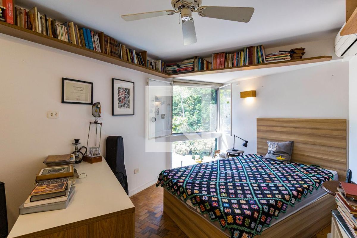 Casa, 4 quartos, 390 m² - Foto 44