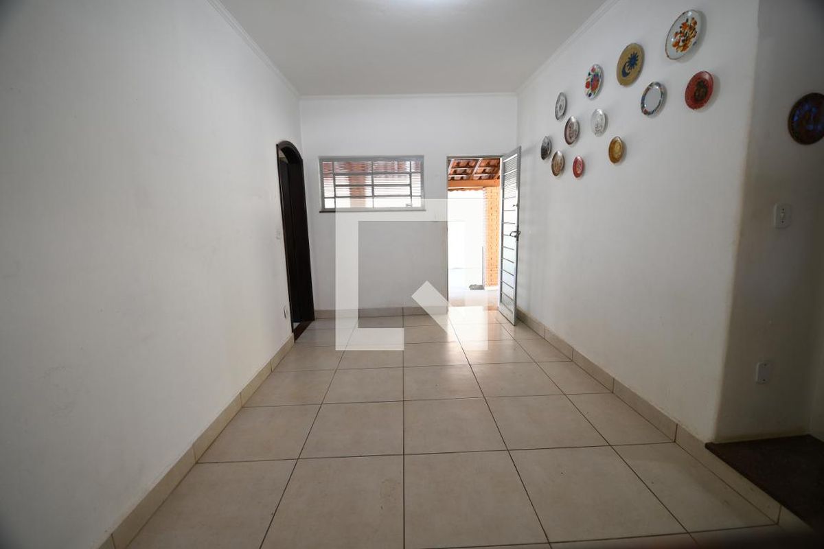 Casa à Venda - Jardim Chapadão, 3 Quartos,  220 m2 em , Campinas - sp | SoloBR