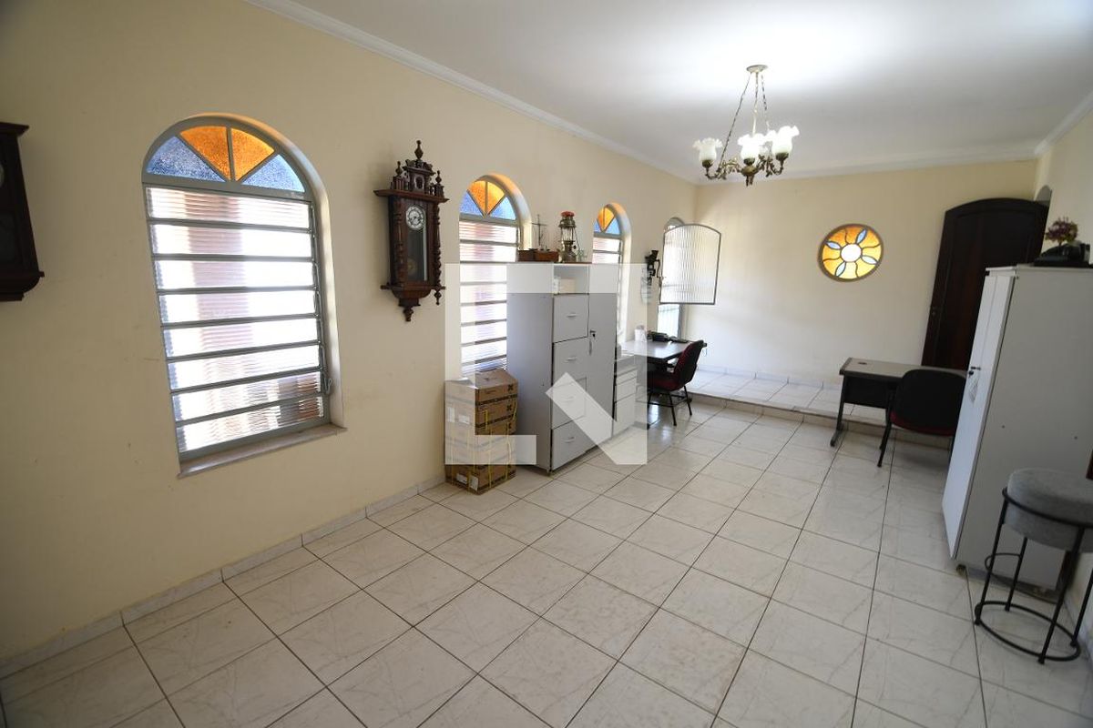Casa à Venda - Jardim Chapadão, 3 Quartos,  220 m2 em , Campinas - sp | SoloBR