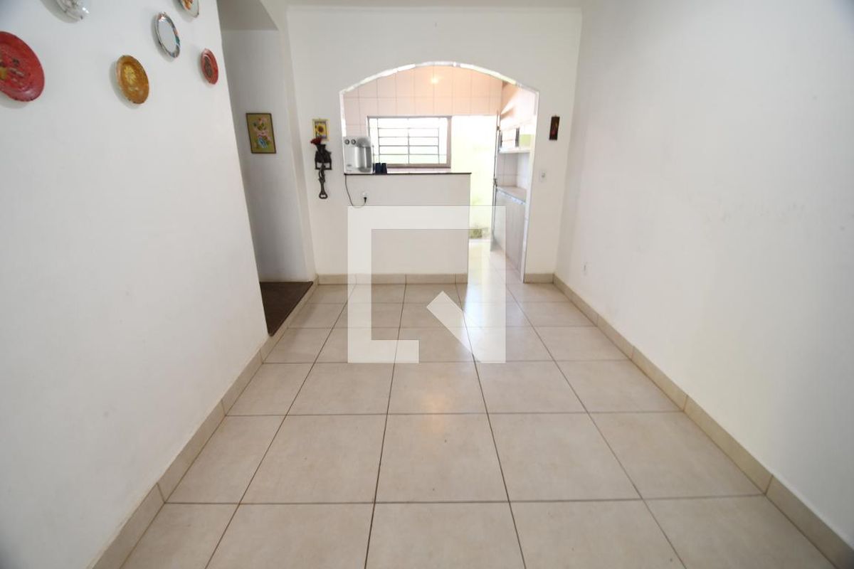 Casa à Venda - Jardim Chapadão, 3 Quartos,  220 m2 em , Campinas - sp | SoloBR