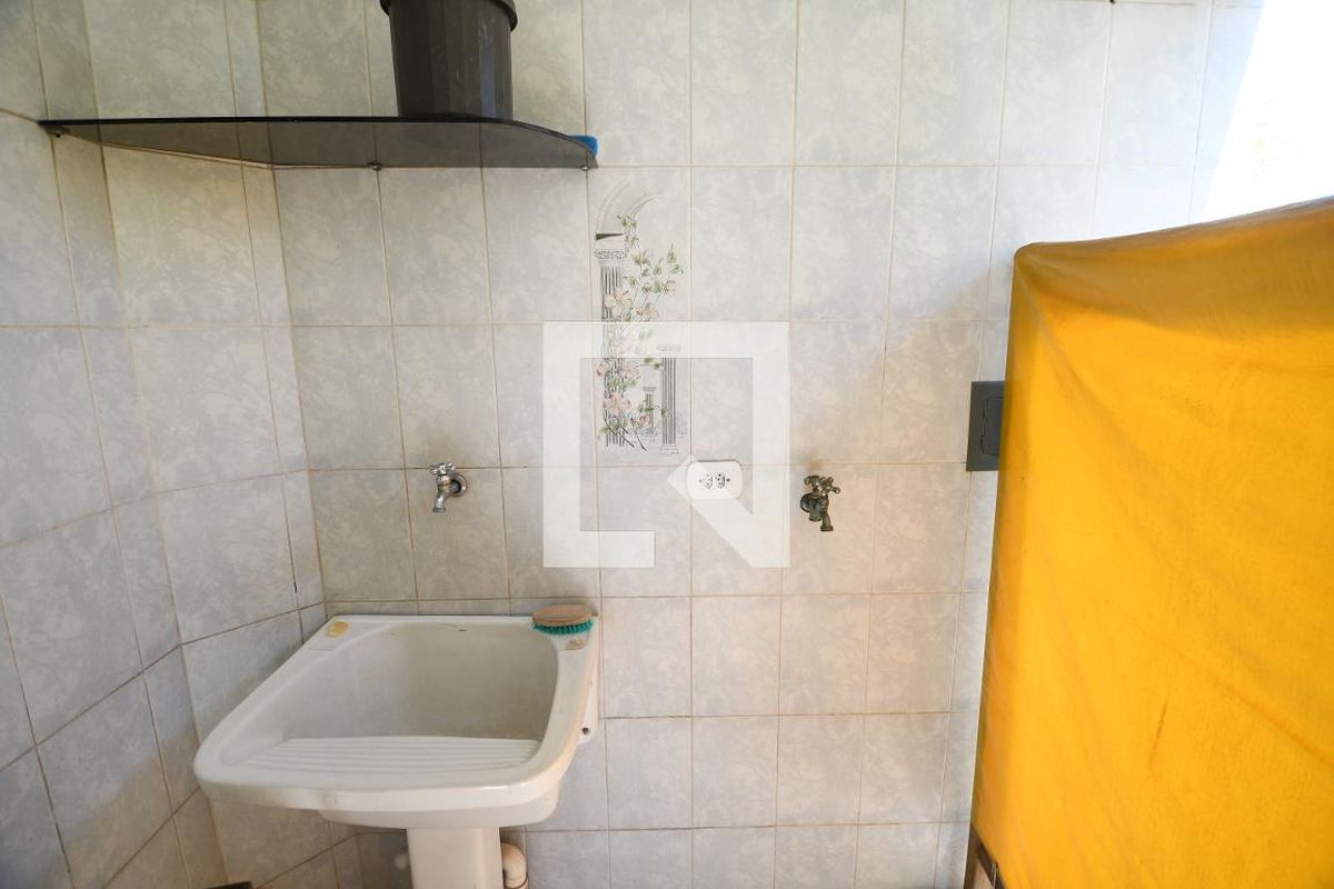 Casa à Venda - Jardim Chapadão, 3 Quartos,  220 m2 em , Campinas - sp | SoloBR