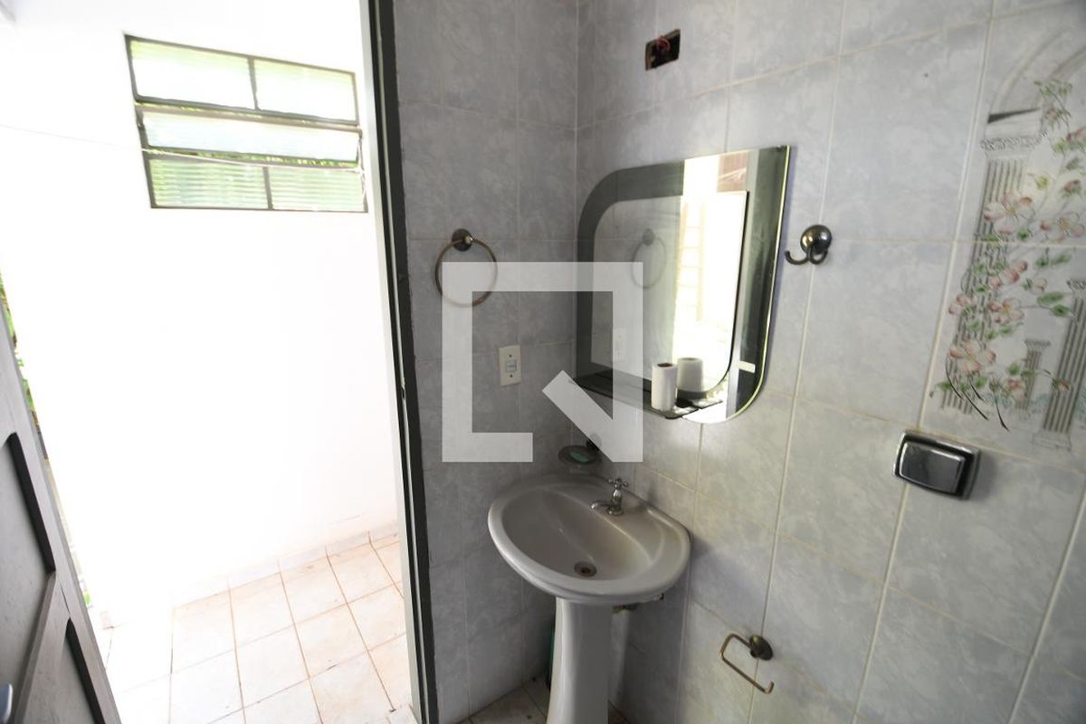 Casa à Venda - Jardim Chapadão, 3 Quartos,  220 m2 em , Campinas - sp | SoloBR