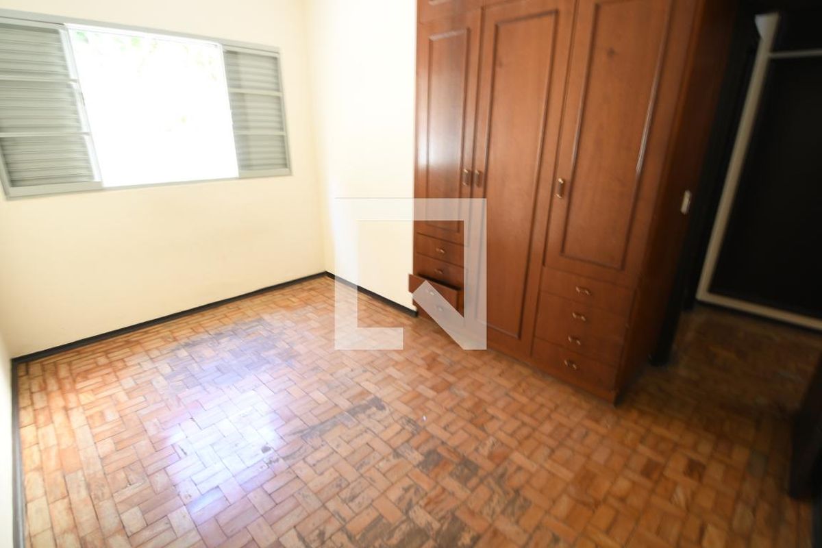 Casa à Venda - Jardim Chapadão, 3 Quartos,  220 m2 em , Campinas - sp | SoloBR