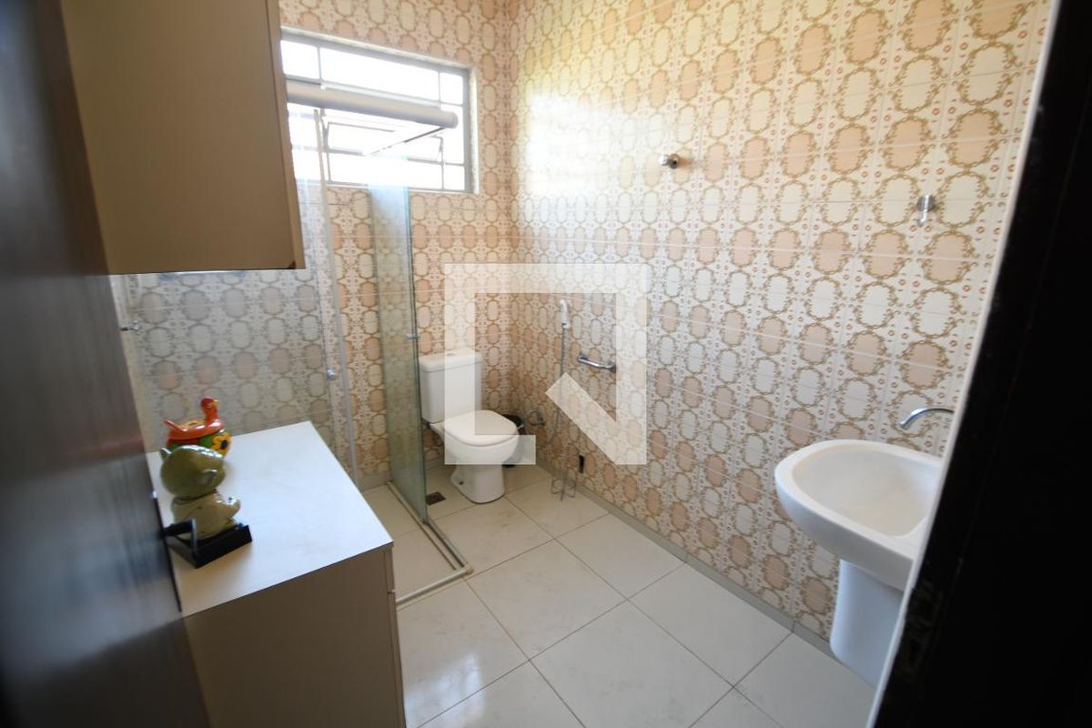 Casa à Venda - Jardim Chapadão, 3 Quartos,  220 m2 em , Campinas - sp | SoloBR