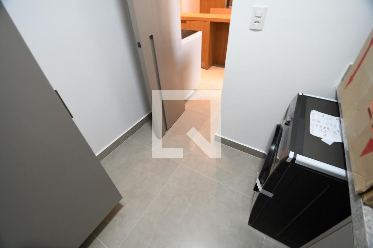 Apartamento à Venda - Nova Campinas, 1 Quarto,  55 m2 em , Campinas - sp | SoloBR