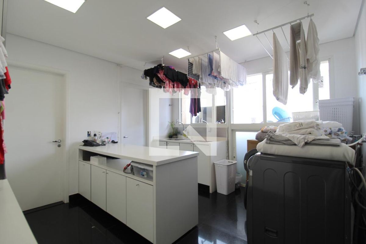 Apartamento, 3 quartos, 450 m² - Foto 87
