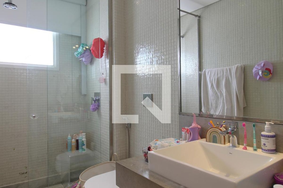 Apartamento, 3 quartos, 450 m² - Foto 32