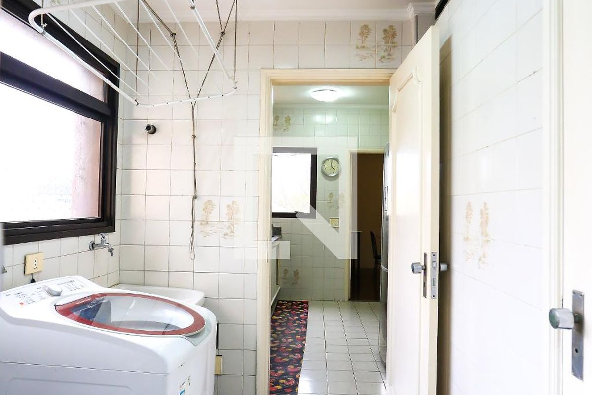 Apartamento, 3 quartos, 205 m² - Foto 159