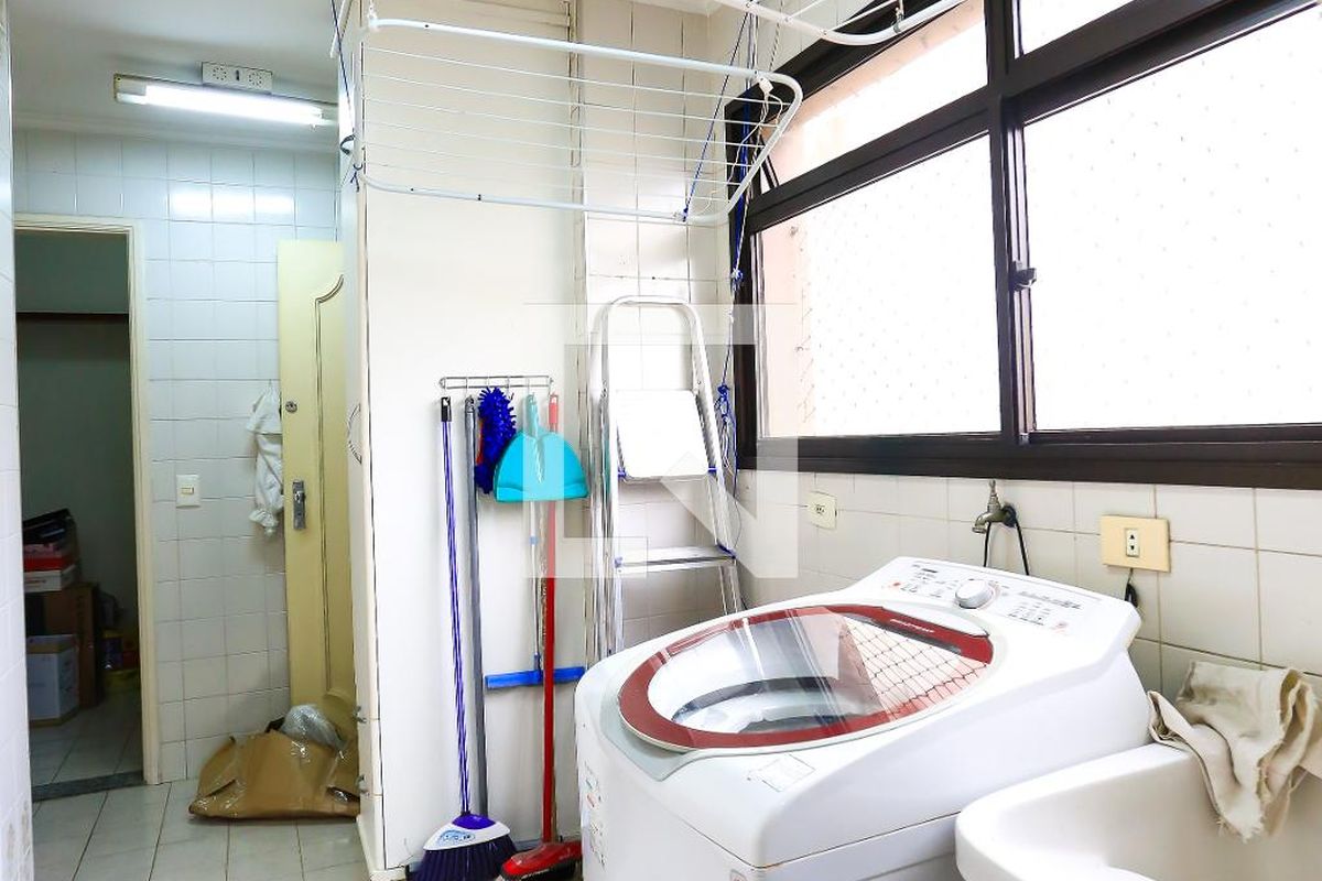 Apartamento, 3 quartos, 205 m² - Foto 161
