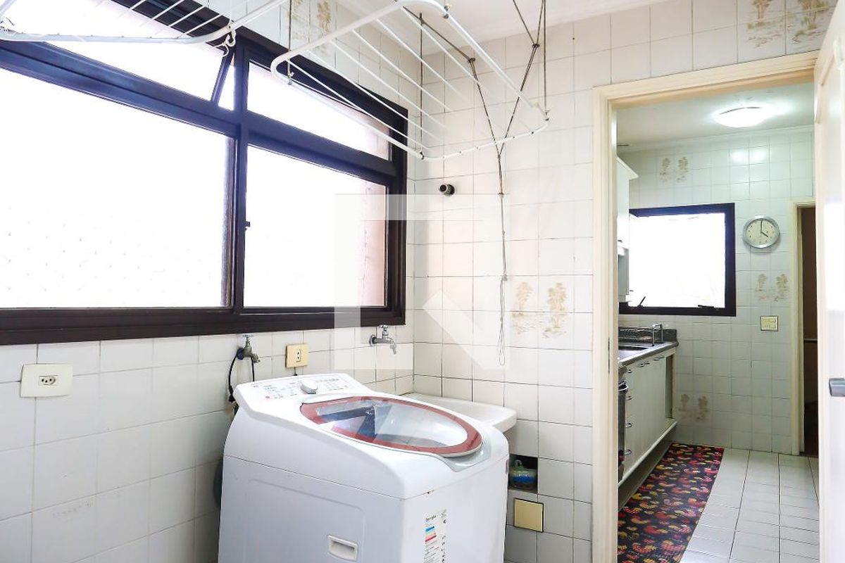 Apartamento, 3 quartos, 205 m² - Foto 157