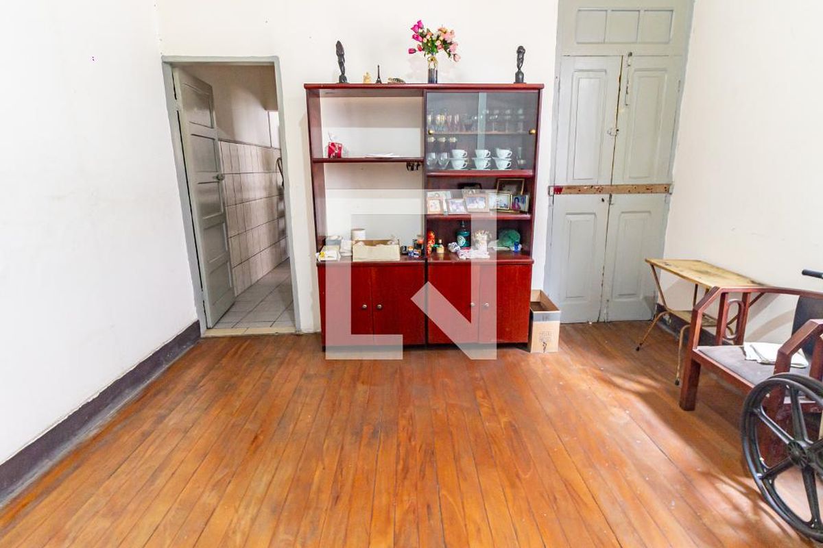 Casa, 2 quartos, 356 m² - Foto 8