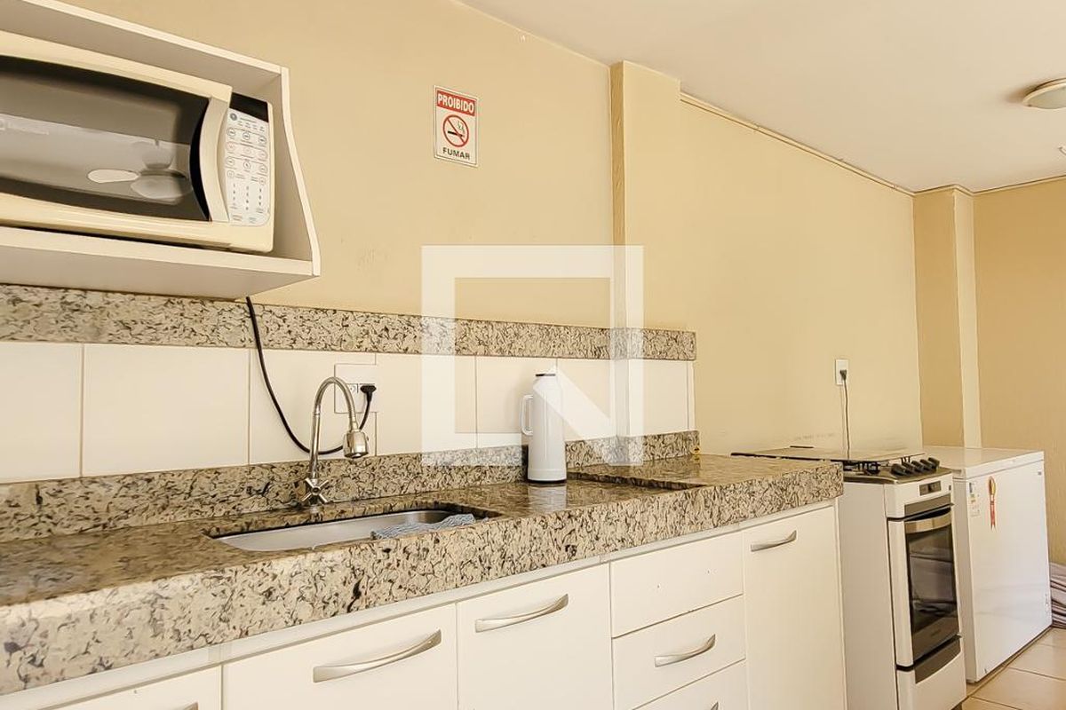 Apartamento à Venda - Mansões Santo Antônio, 3 Quartos,  140 m2 em , Campinas - sp | SoloBR
