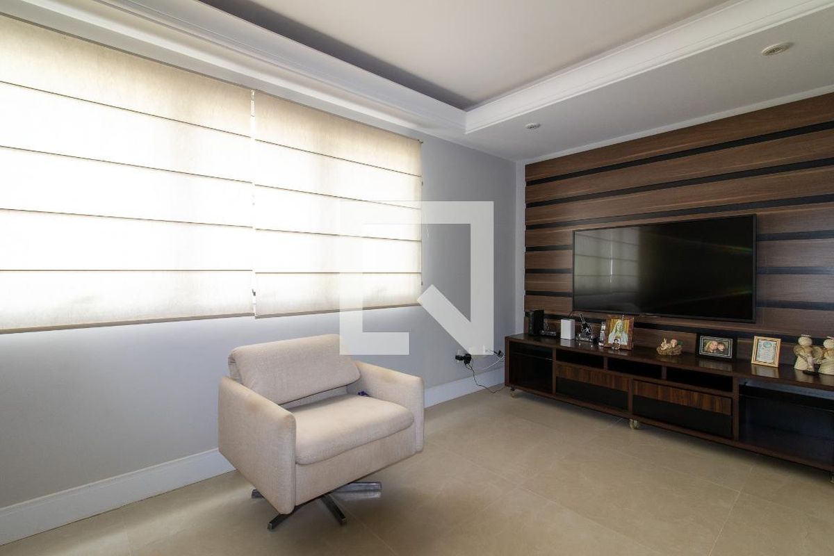 Casa à Venda - Lot. Alphaville Campinas, 4 Quartos,  380 m2 em , Campinas - sp | SoloBR