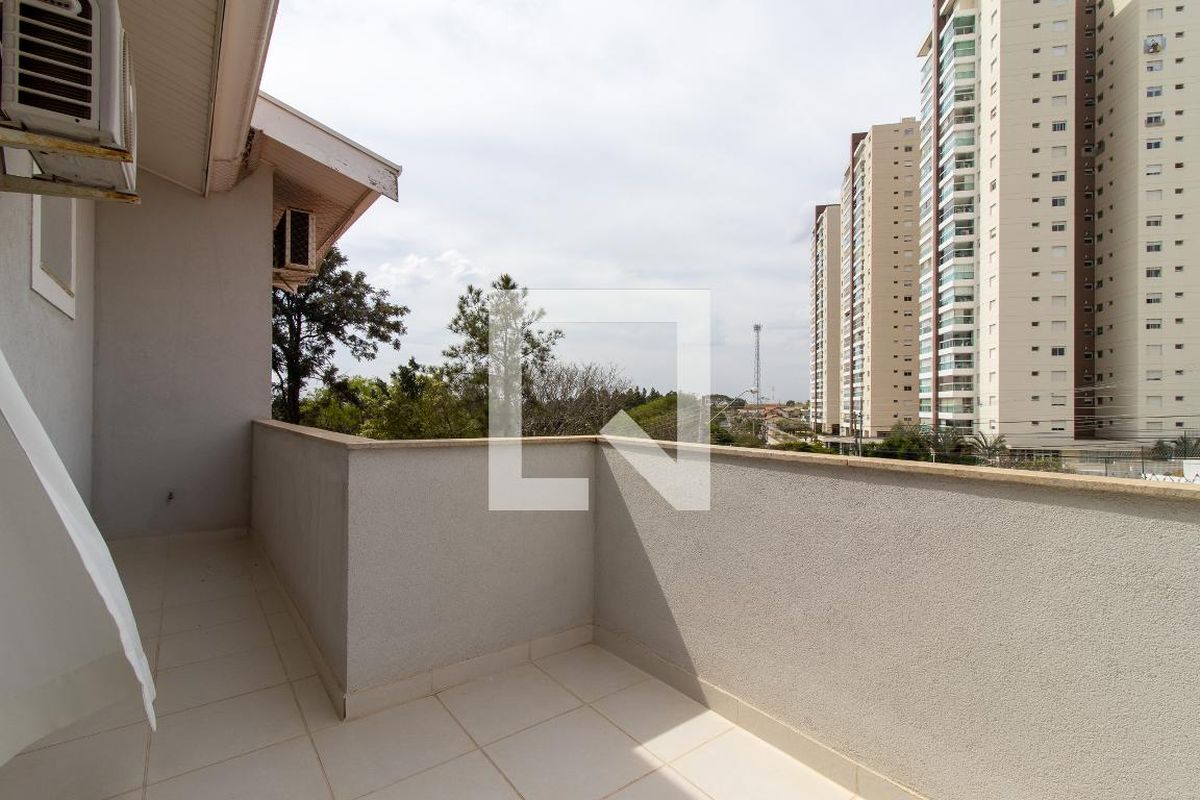 Casa à Venda - Lot. Alphaville Campinas, 4 Quartos,  380 m2 em , Campinas - sp | SoloBR