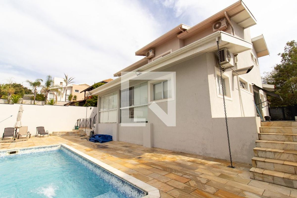 Casa à Venda - Lot. Alphaville Campinas, 4 Quartos,  380 m2 em , Campinas - sp | SoloBR