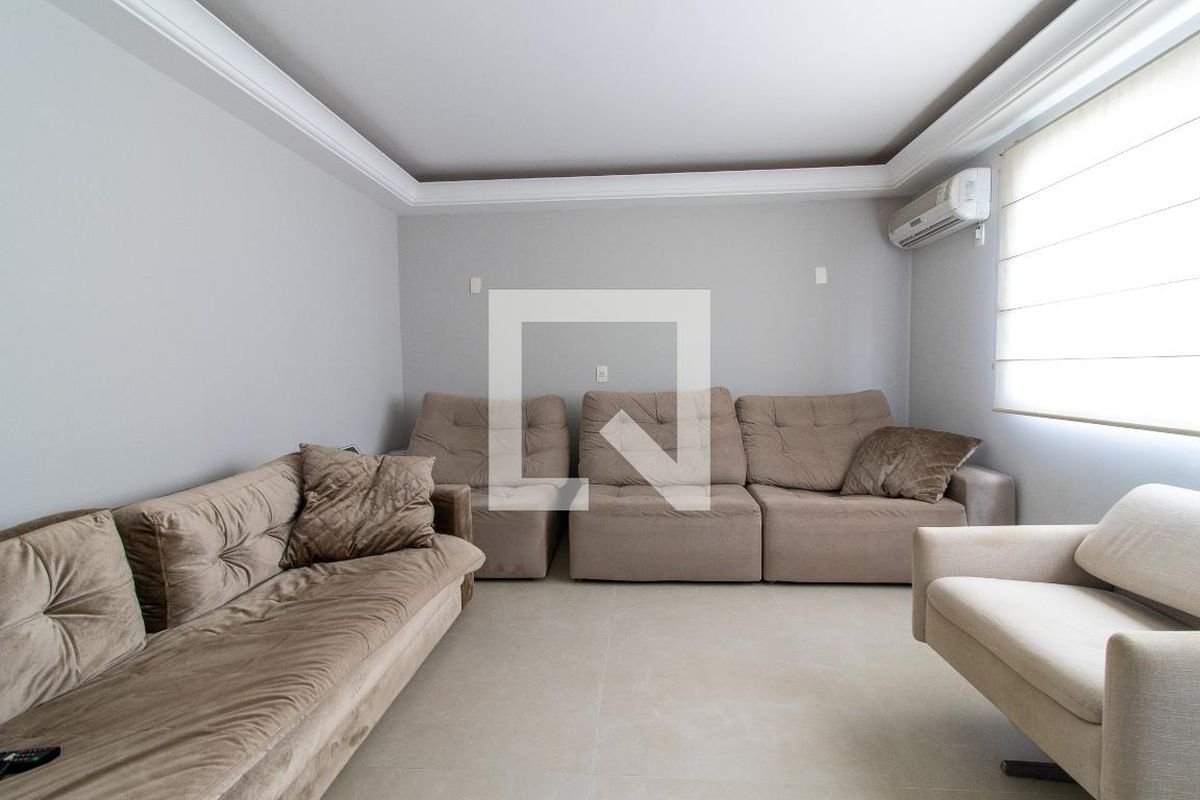 Casa à Venda - Lot. Alphaville Campinas, 4 Quartos,  380 m2 em , Campinas - sp | SoloBR
