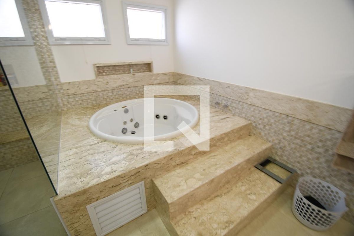 Casa à Venda - Lot. Alphaville Campinas, 5 Quartos,  620 m2 em , Campinas - sp | SoloBR