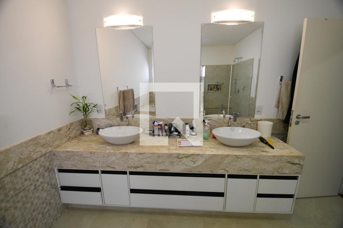 Casa à Venda - Lot. Alphaville Campinas, 5 Quartos,  620 m2 em , Campinas - sp | SoloBR