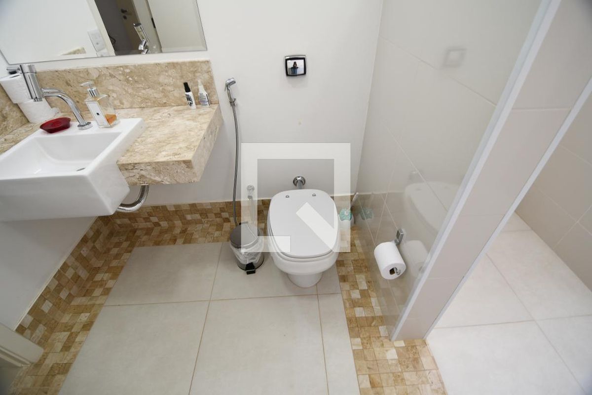 Casa à Venda - Lot. Alphaville Campinas, 5 Quartos,  620 m2 em , Campinas - sp | SoloBR