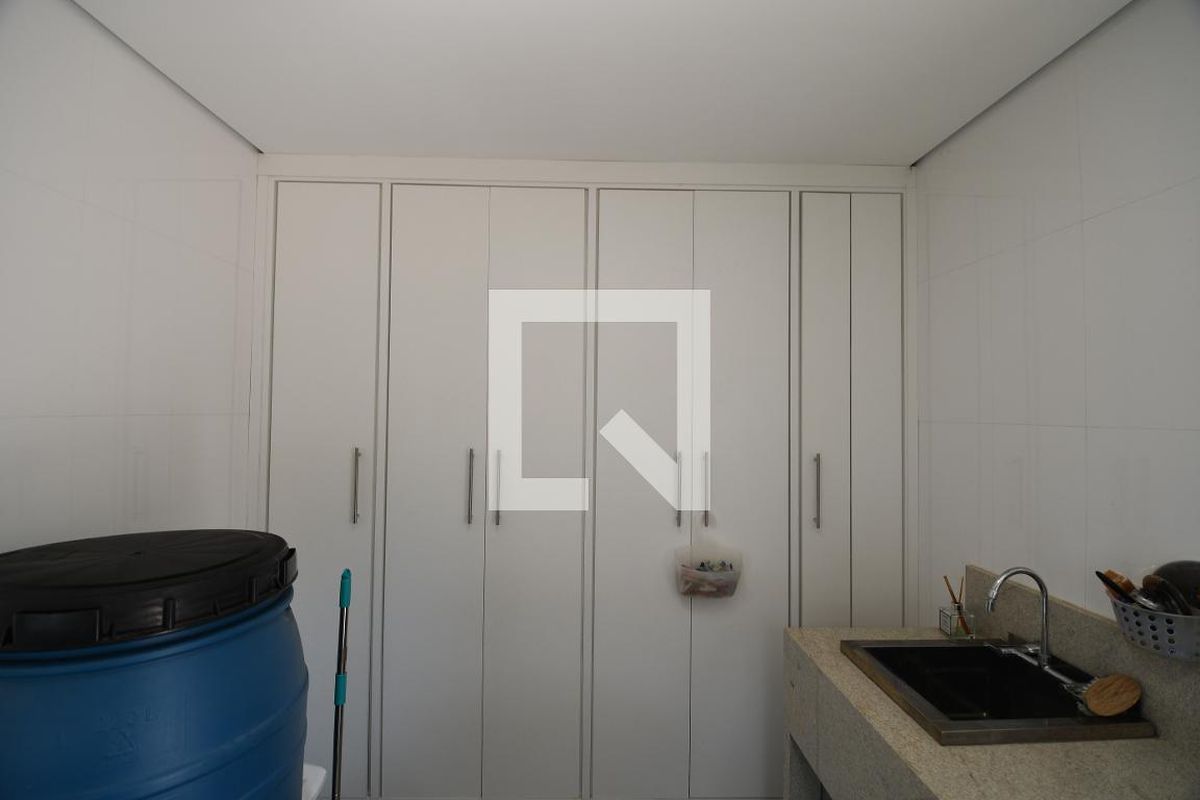 Casa à Venda - Lot. Alphaville Campinas, 5 Quartos,  620 m2 em , Campinas - sp | SoloBR