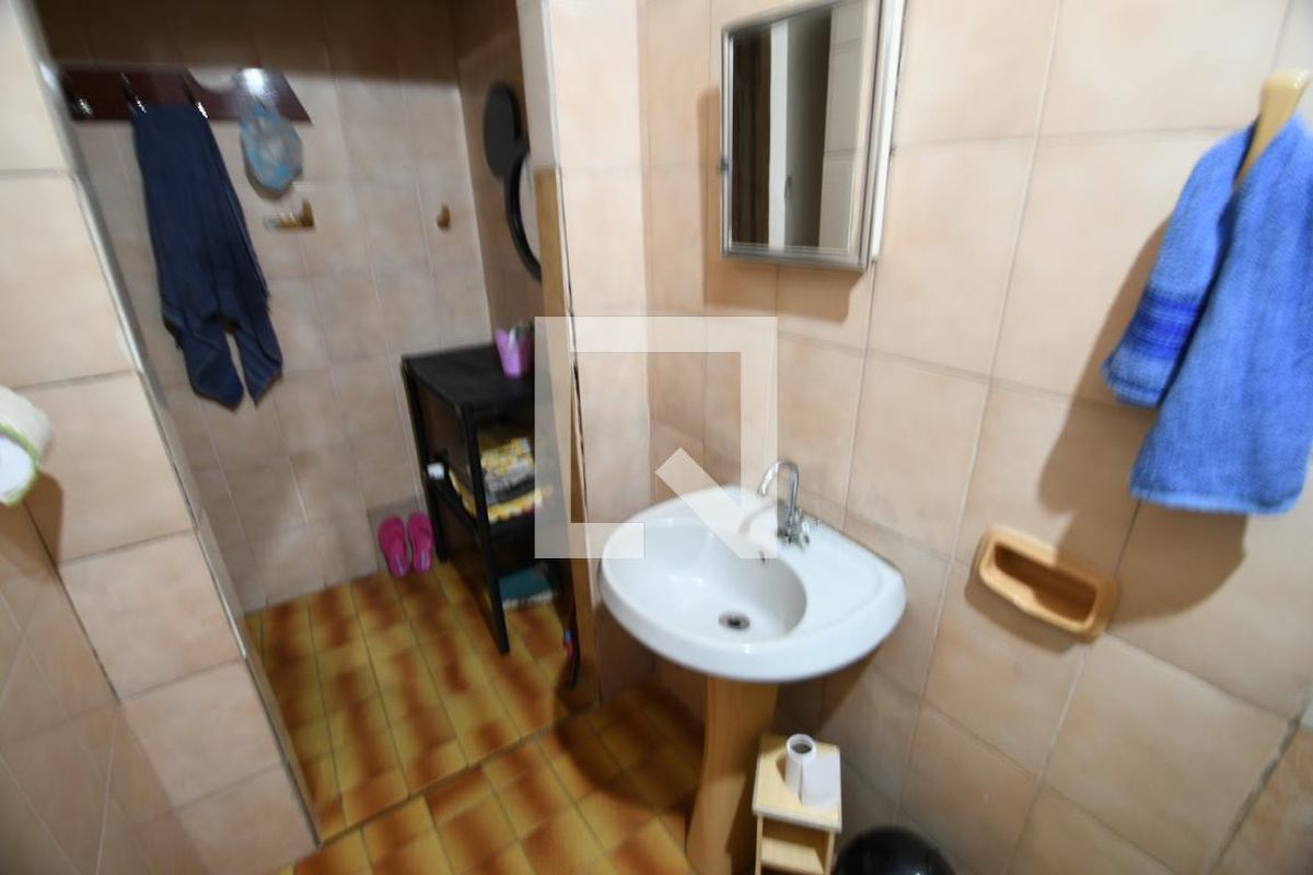 Casa à Venda - Jardim Flamboyant, 3 Quartos,  250 m2 em , Campinas - sp | SoloBR