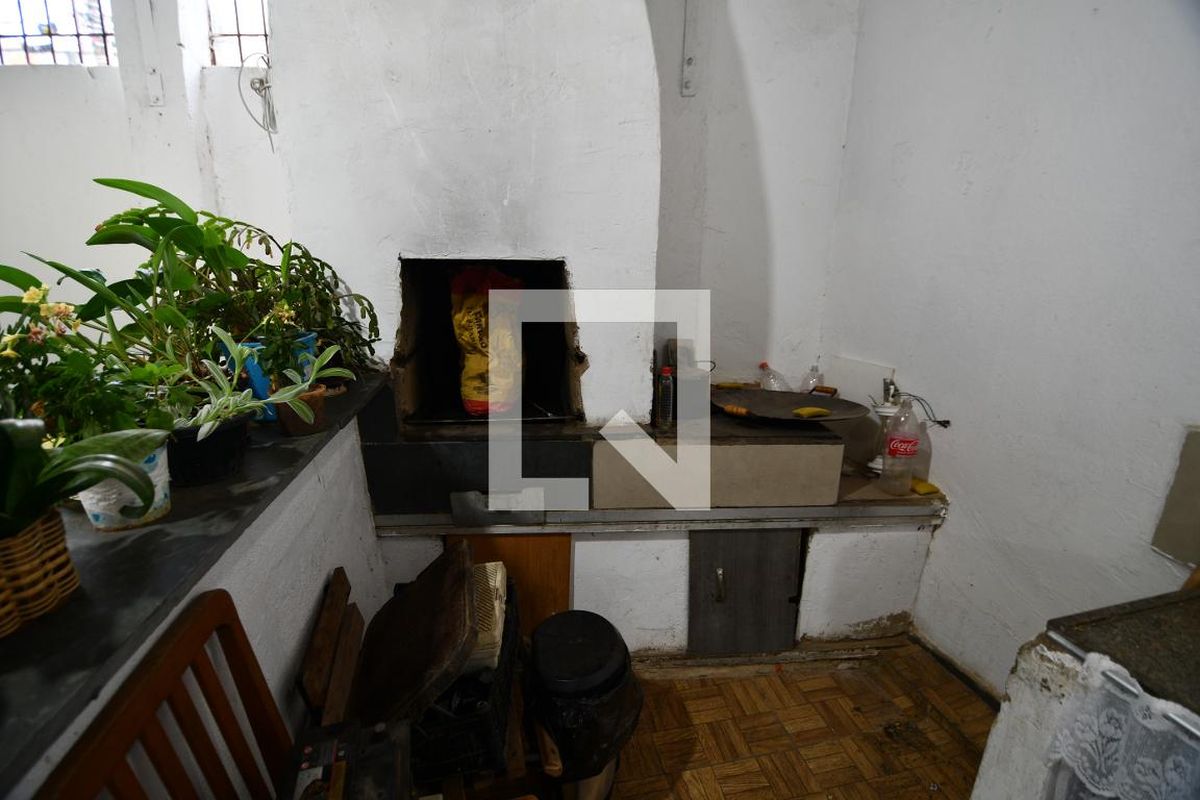 Casa à Venda - Jardim Flamboyant, 3 Quartos,  250 m2 em , Campinas - sp | SoloBR