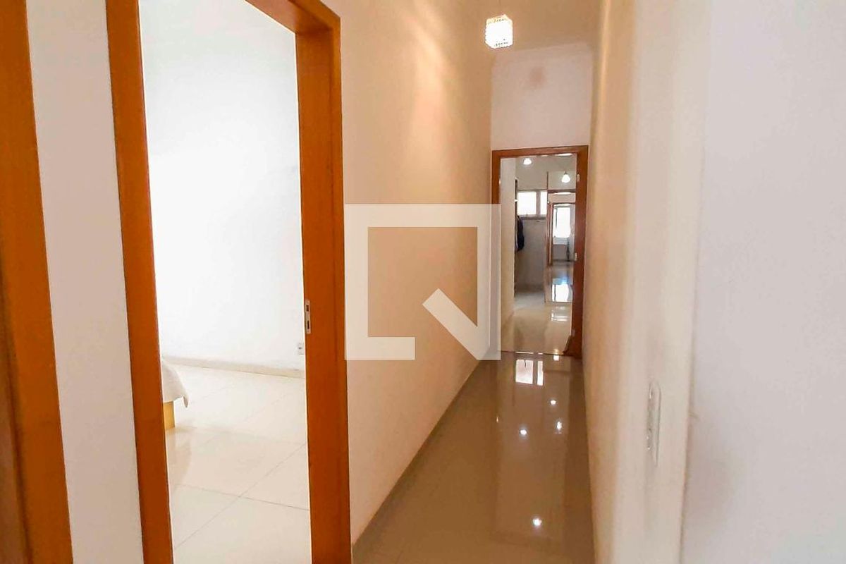 Casa, 4 quartos, 318 m² - Foto 64