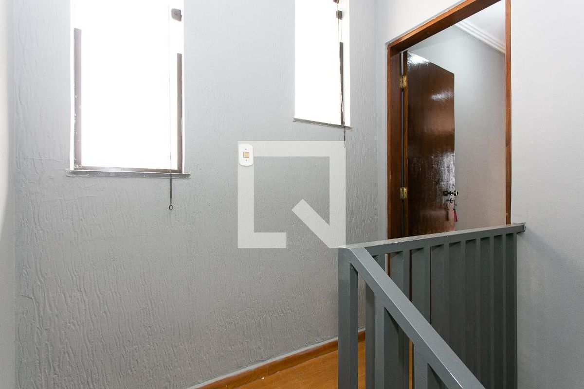 Casa, 3 quartos, 245 m² - Foto 48