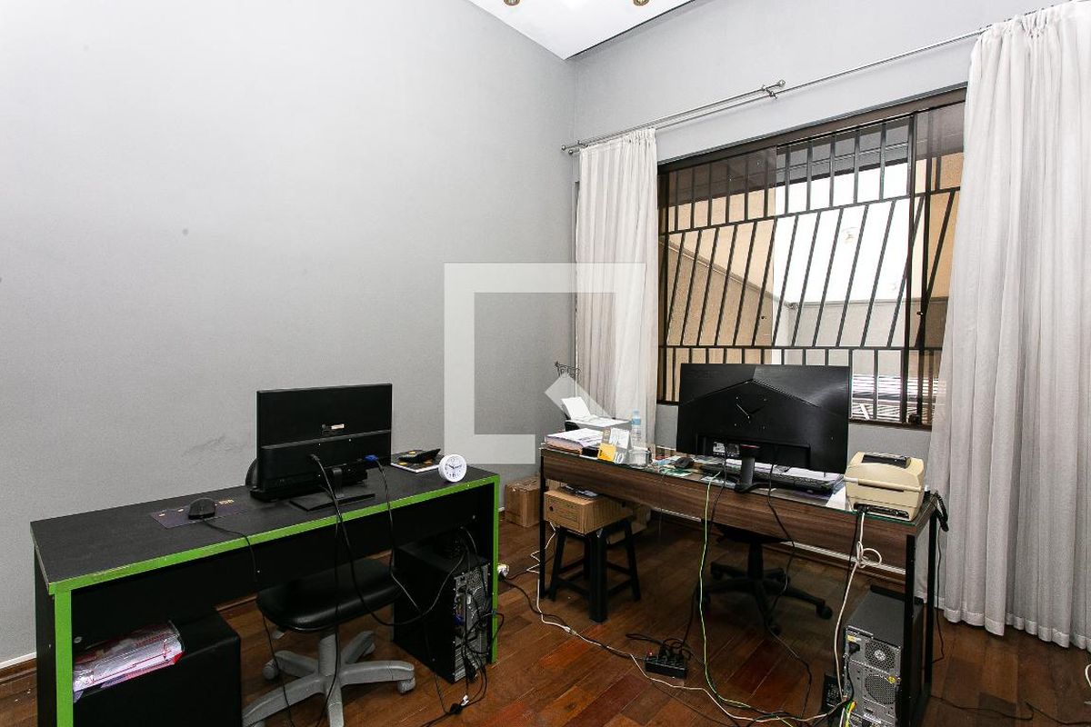 Casa, 3 quartos, 245 m² - Foto 10
